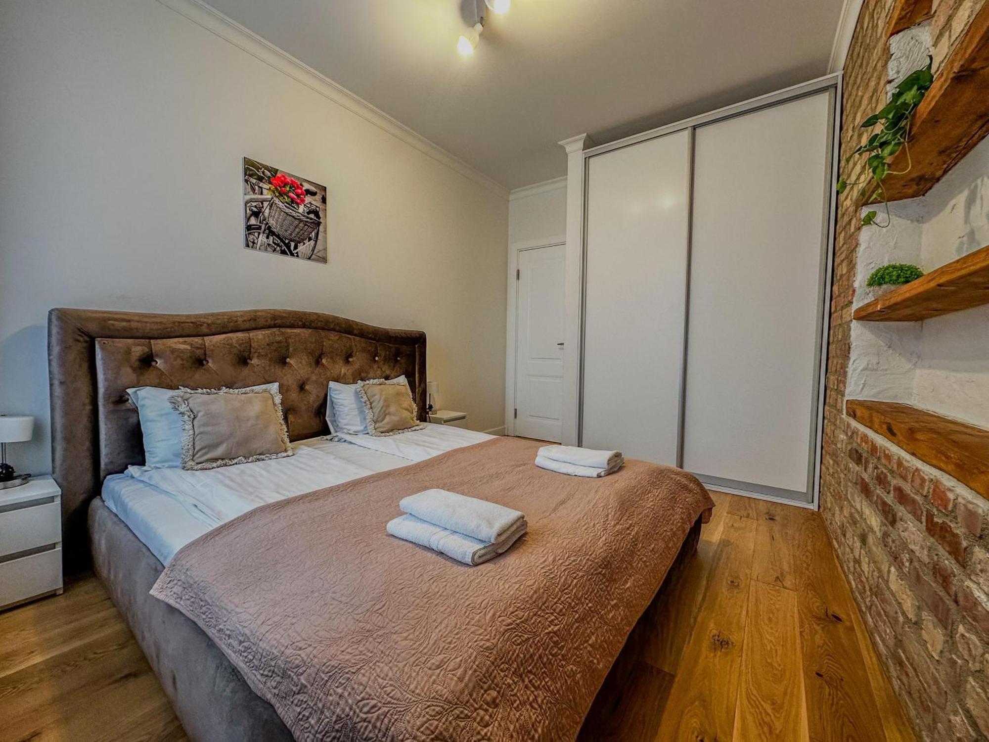 One Bedroom Promenade Apartment Riga Extérieur photo